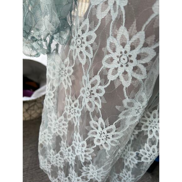 NOS New Vintage Light Blue Daisy Lace Bed Coat Robe Size Medium - Picture 10 of 16